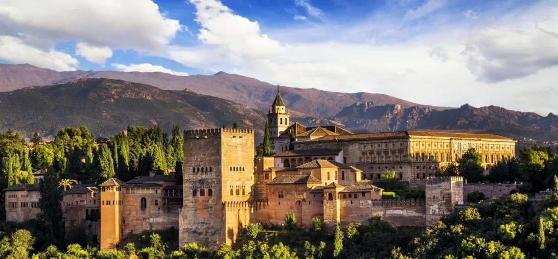 Alhambra Muslim Tour - Spain - Muslim Travel
